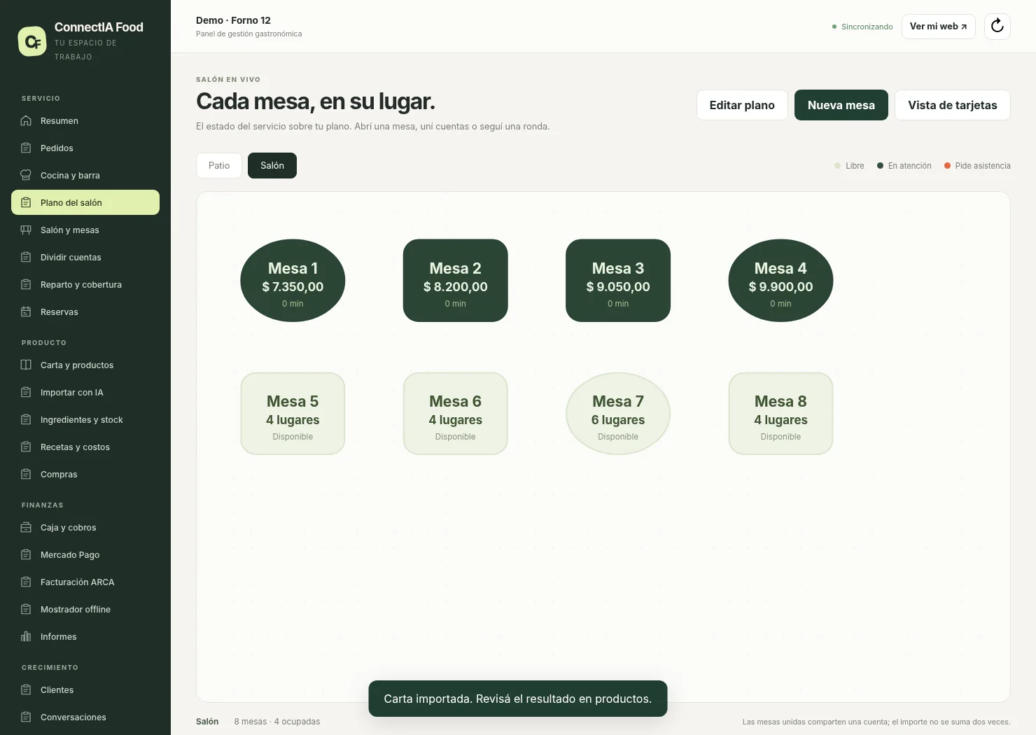 Captura del plano de salón de ConnectIA Food con datos de demostración.